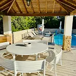 Quinta Boa Vida アルコバサ